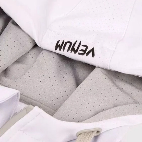 UFC Venum Authentic Fight Night Women’s Walkout Hoodie Jacket White - Picture 6 of 8